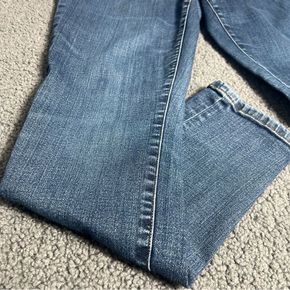Ralph Lauren Size 8/28 Modern Skinny Jeans. - Picture 2 of 11
